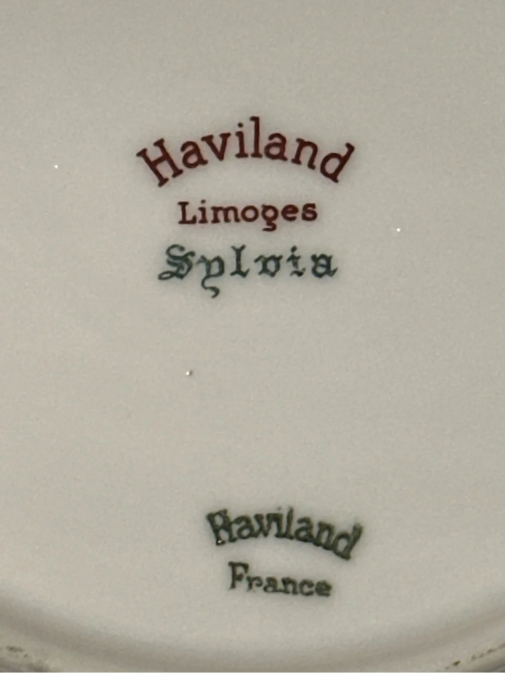 LIMOGES FRANCE TEA SERVICE FOR 8 HAVILAND SYLVIA CUPS SAUCERS PLATES SHABBY CHIC